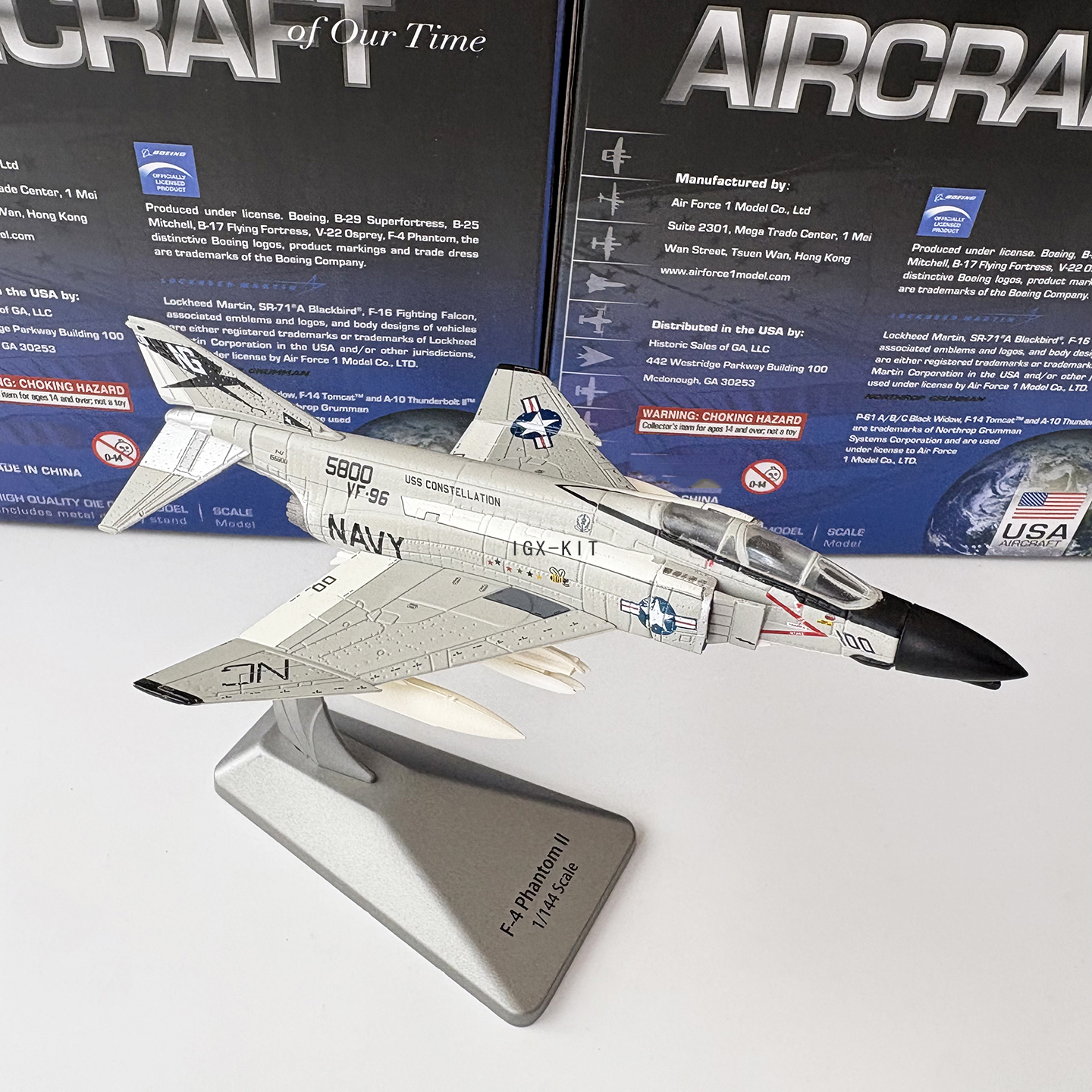 1/144 Scale US F-4 Phantom II  - مراجعة Model Kit Jet وسعره