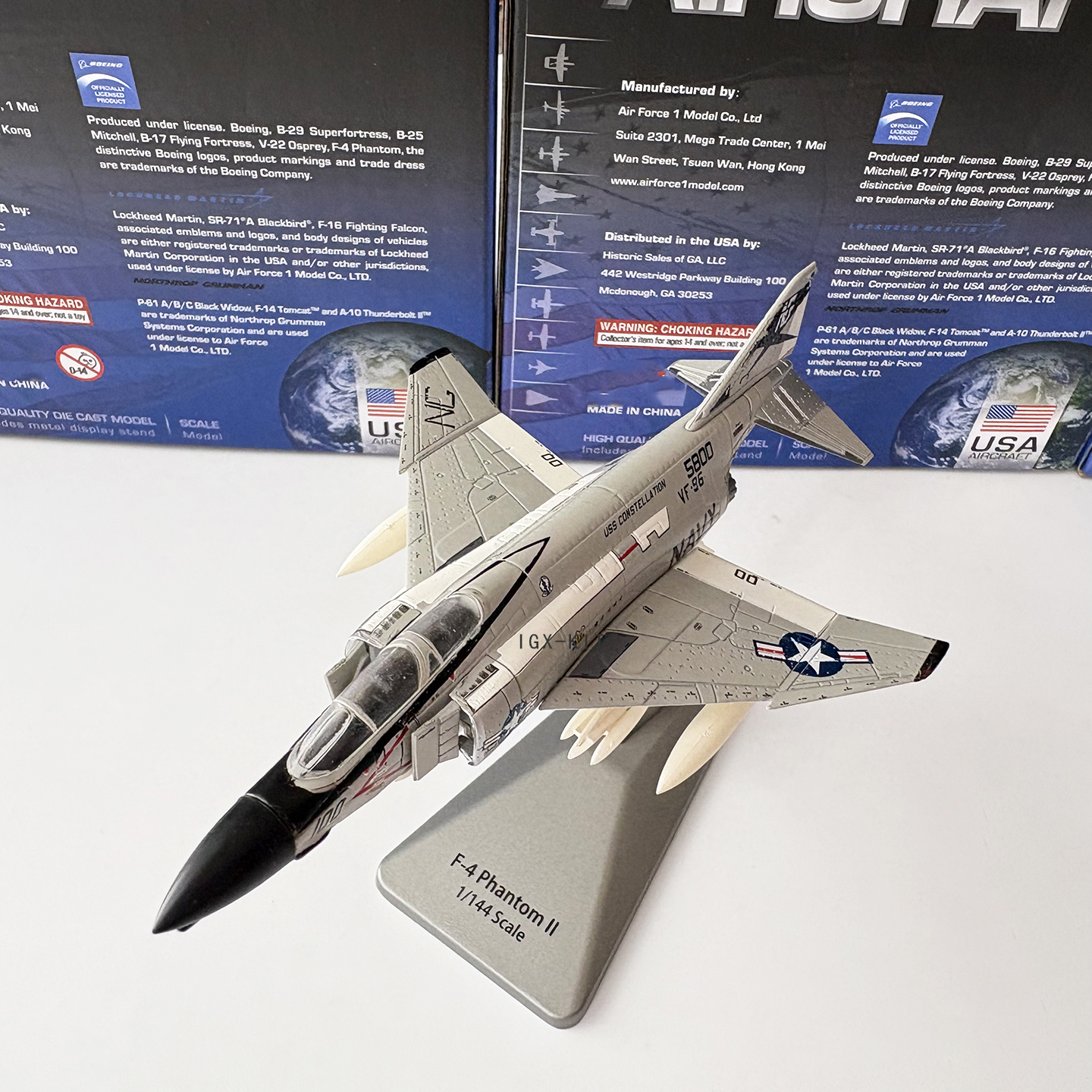 1/144 Scale US F-4 Phantom II  - مراجعة Model Kit Jet وسعره