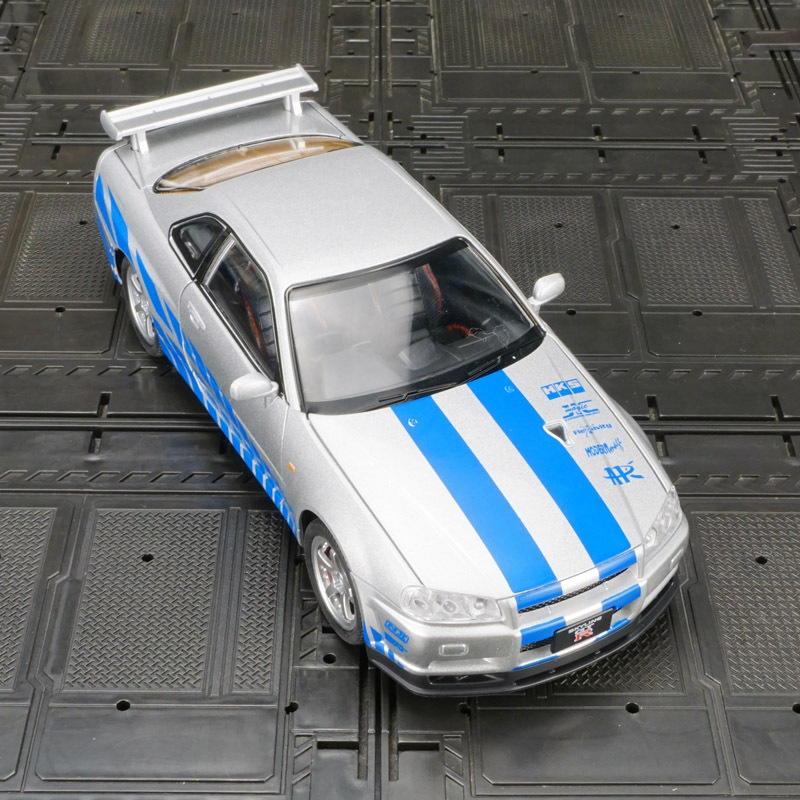 1:24 GTR R34 Skylin Alloy Car  - مراجعة Model Kit Nissan Skyline وسعره