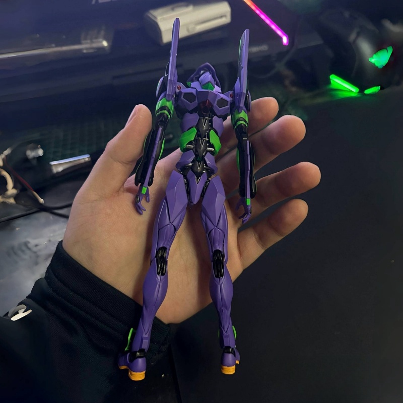 Hot Rg Evangelion Model Kit 1: - مراجعة Model Kit Keroro وسعره