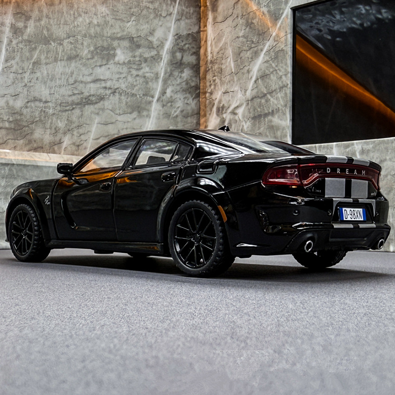 1:32 DODGE Charger SRT Hellcat - مراجعة Model Kit Dodge Charger وسعره
