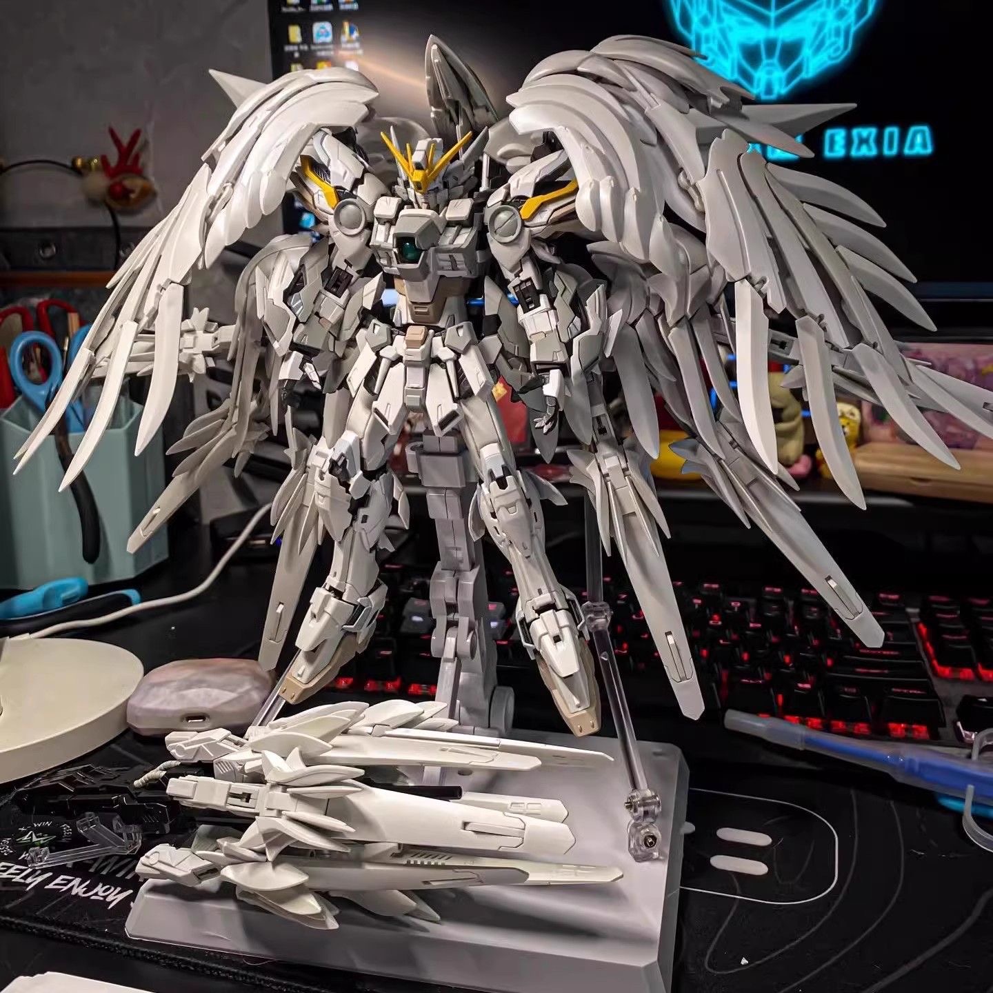 In Stock Daban 8827 Wing Zero  - مراجعة Model Kit Daban وسعره