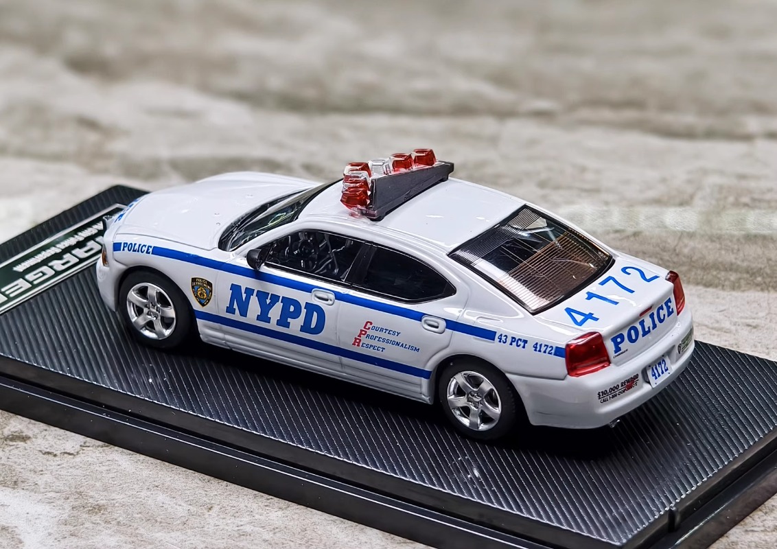 Rollin Diecast 1/64 Scale Dodg - مراجعة Model Kit Dodge Charger وسعره