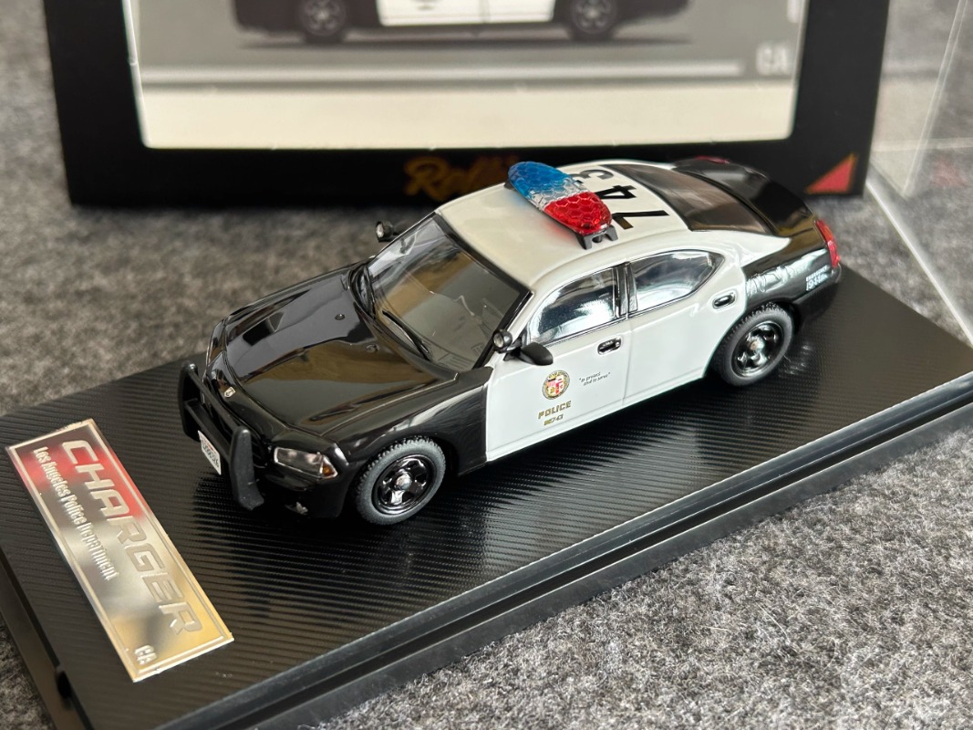 Rollin Diecast 1/64 Scale Dodg - مراجعة Model Kit Dodge Charger وسعره