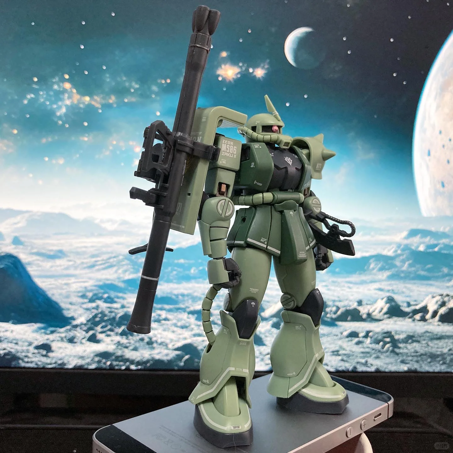 Hg 1/144 Gto Ms-06c-6/R6 Zaku  - مراجعة Model Kit Zaku وسعره