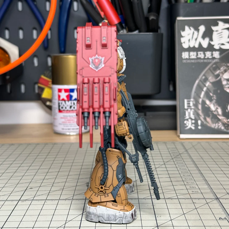 Mecha Assembled Model Kit HG 1 - مراجعة Model Kit Zaku وسعره