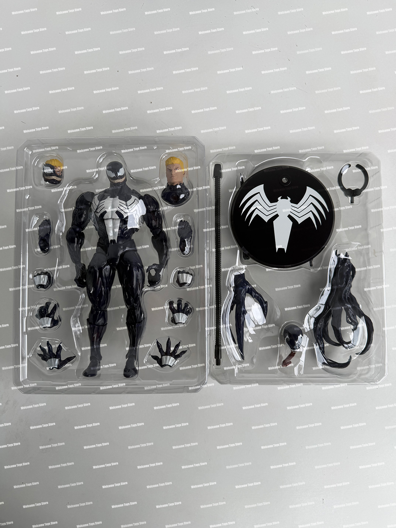 NEW Mess Toys Lethal Neighbor  - مراجعة Model Kit Spiderman وسعره